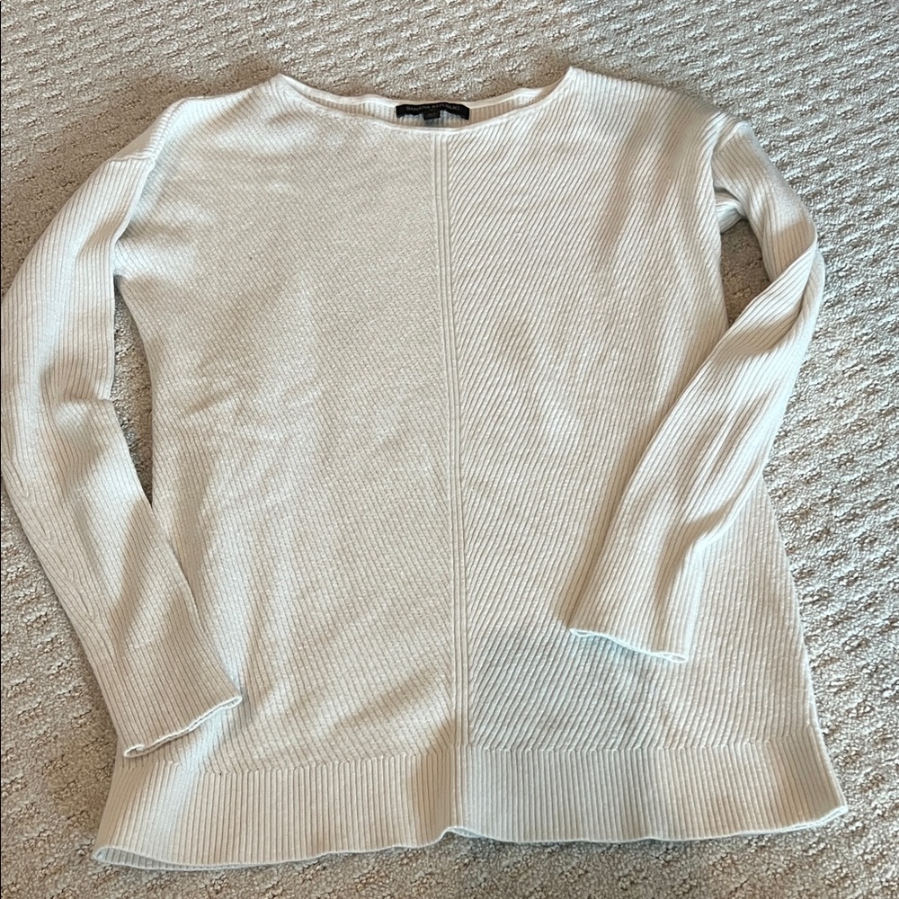 Banana Republic Cream Crew Neck Sweater